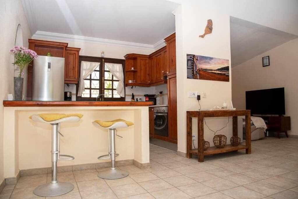 Aurora Mari Villa Your Dream Steps From The Ocean Shore Caleta De Fuste Bagian luar foto