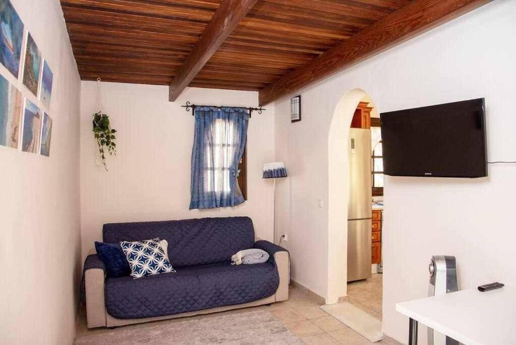 Aurora Mari Villa Your Dream Steps From The Ocean Shore Caleta De Fuste Bagian luar foto