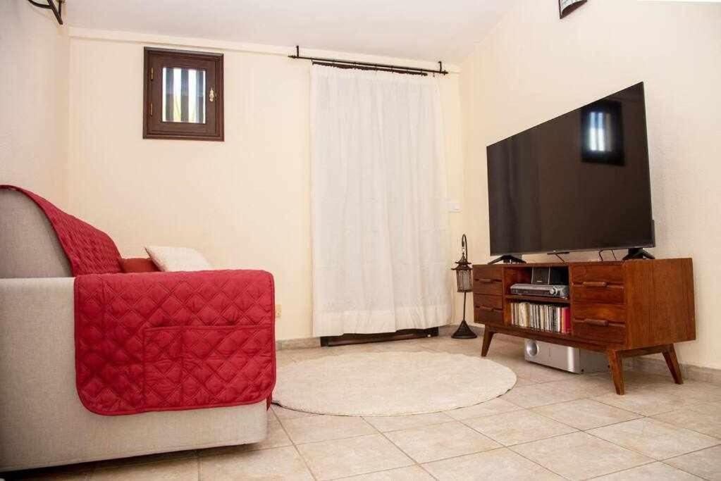Aurora Mari Villa Your Dream Steps From The Ocean Shore Caleta De Fuste Bagian luar foto